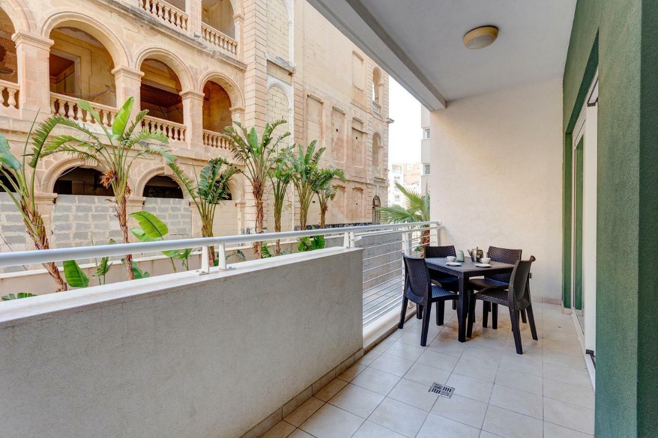 Gorgeous Apartment With Terrace In Fort Cambridge, Pool 斯利马 外观 照片